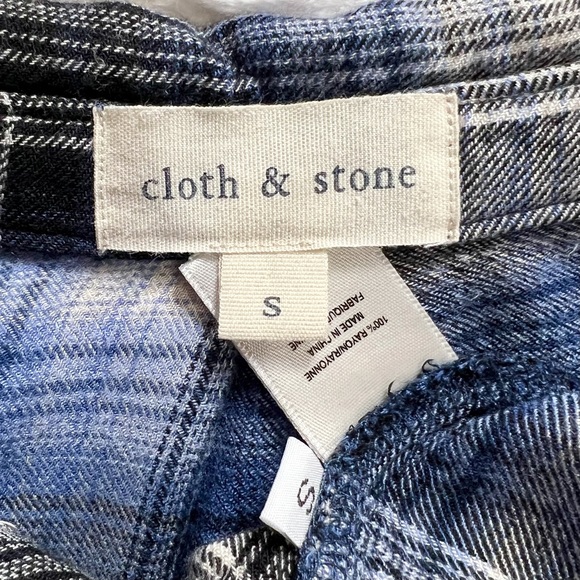 Anthropologie Blue Plaid High Low Fringe Hem Roll Sleeve Buttondown Shirt - Picture 11 of 12